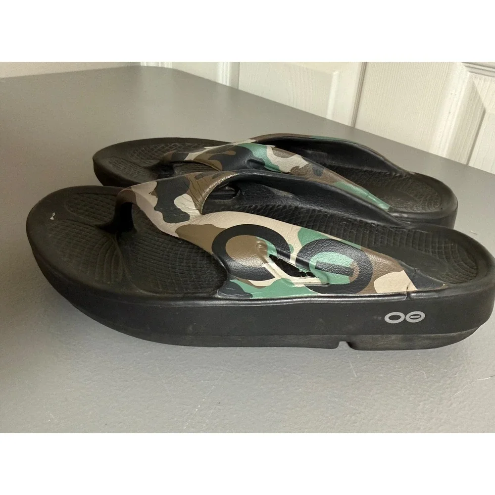 OOFOS OOriginal Sport Recovery Sandals Mens 5 Womens 7 Black Camo Flip Flops
